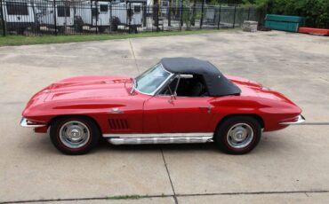 Chevrolet-Corvette-1964-Convertible-17