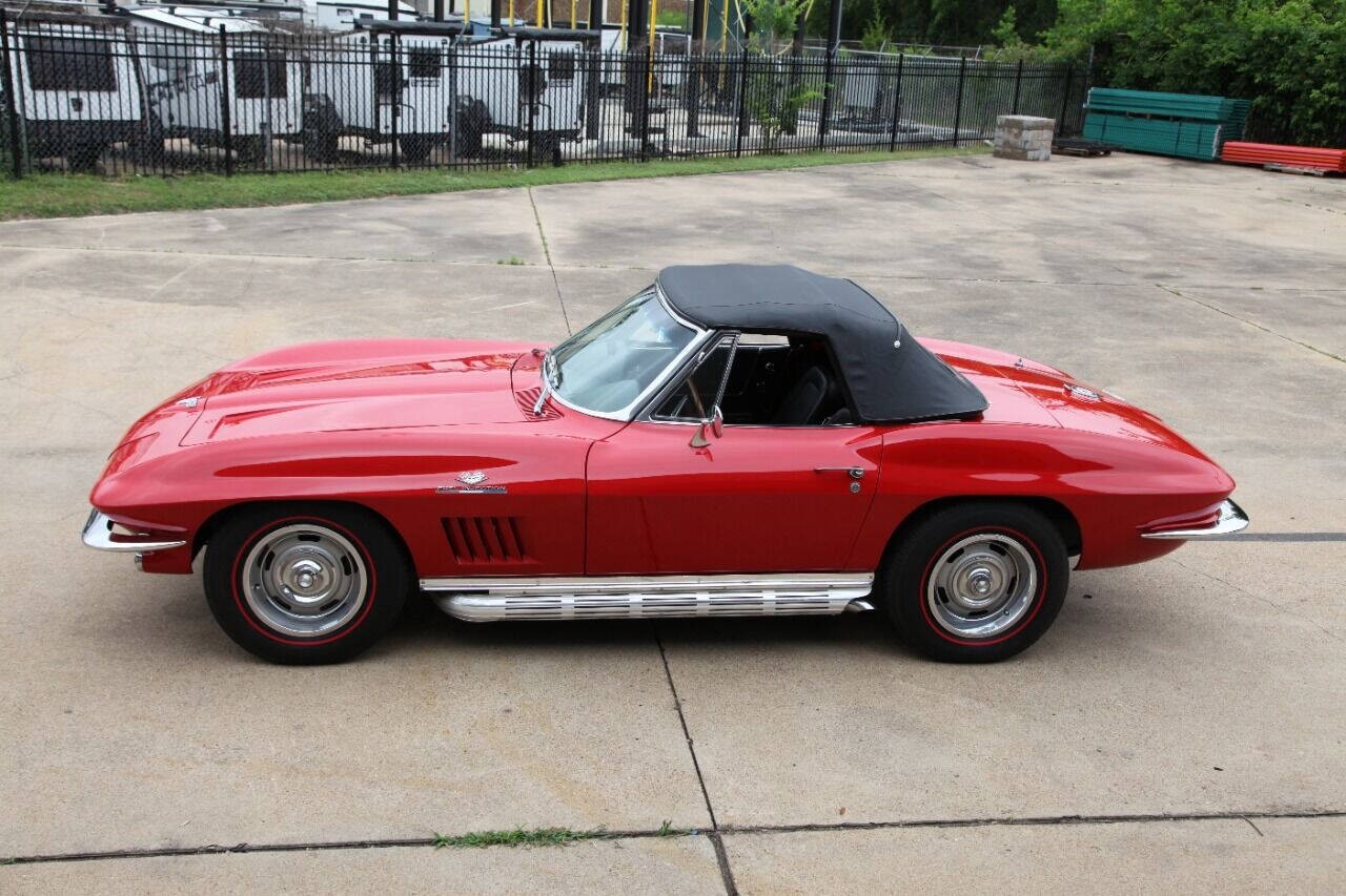 Chevrolet-Corvette-1964-Convertible-17