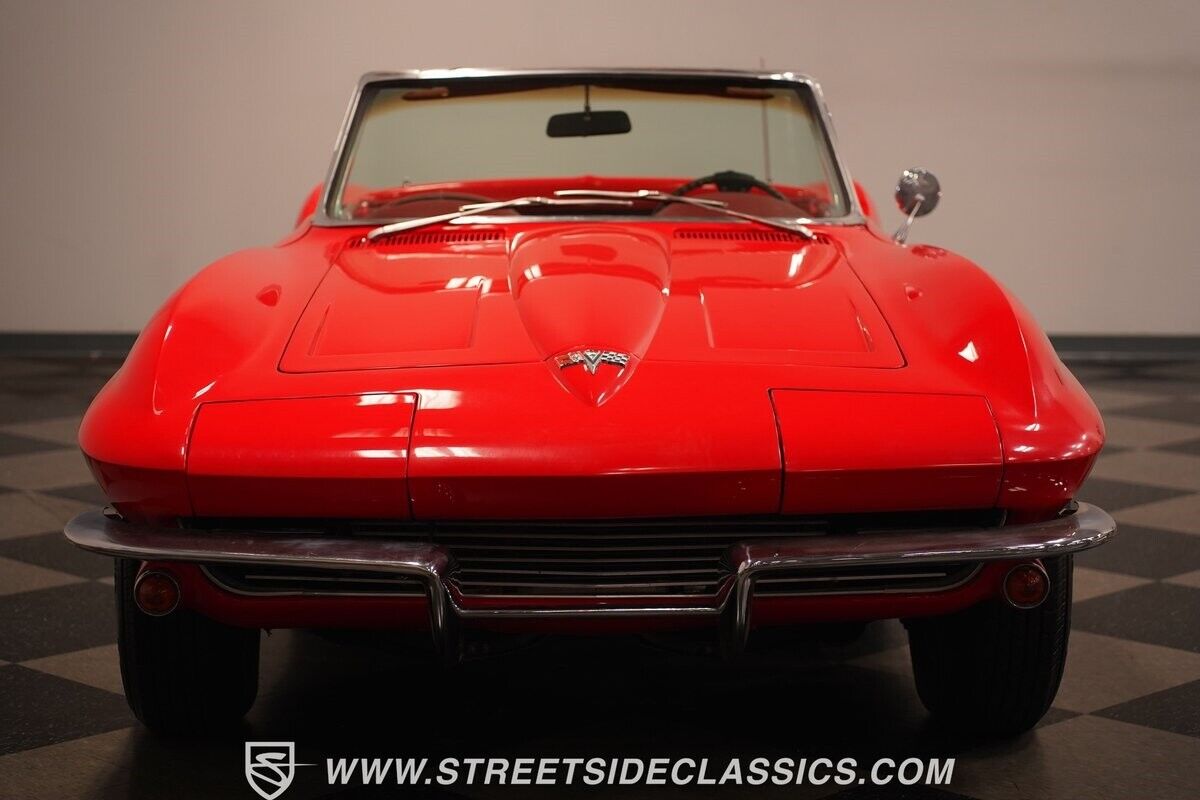 Chevrolet-Corvette-1964-Convertible-5