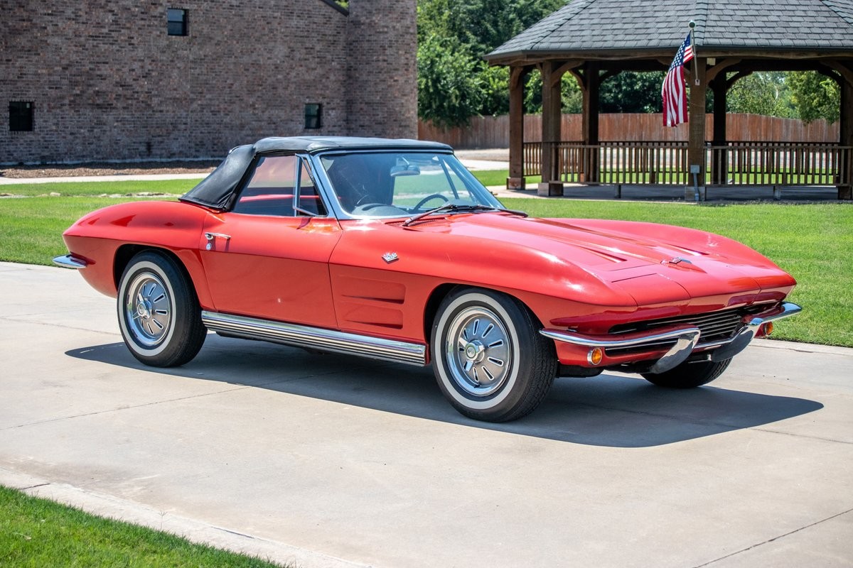 Chevrolet-Corvette-1964-Convertible-5