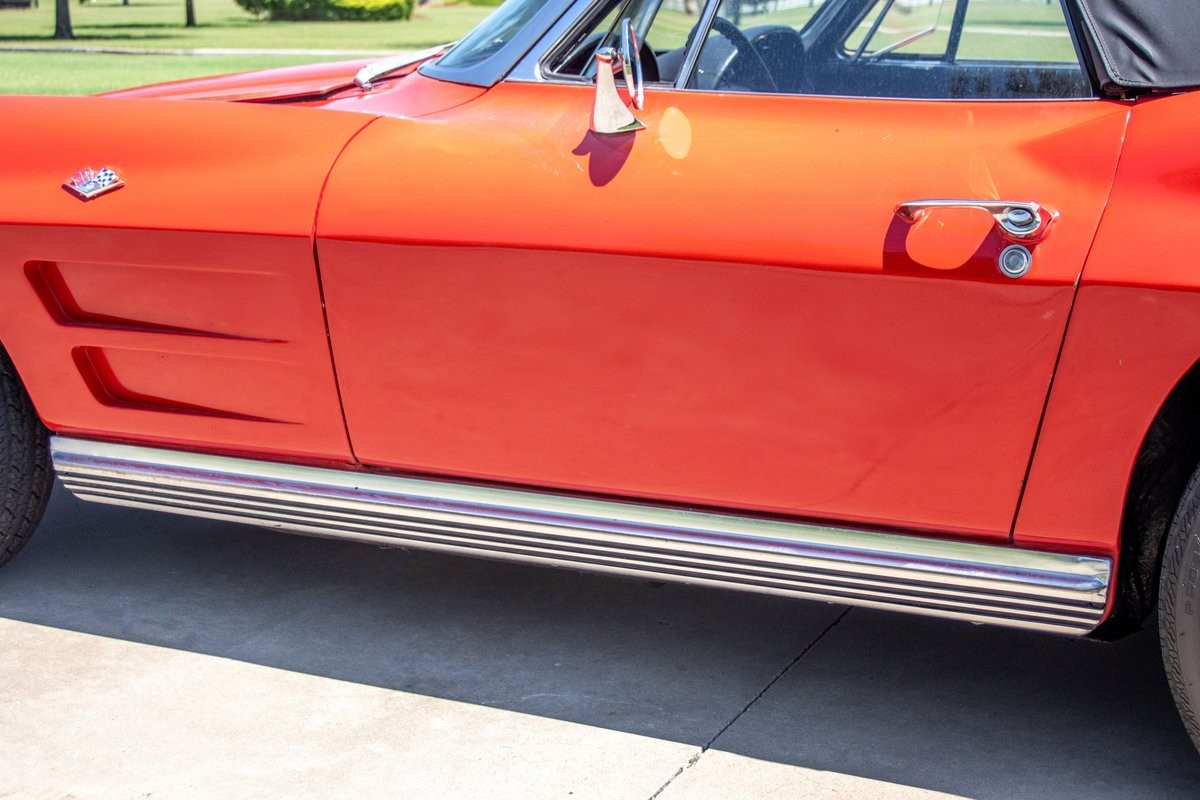 Chevrolet-Corvette-1964-Convertible-6