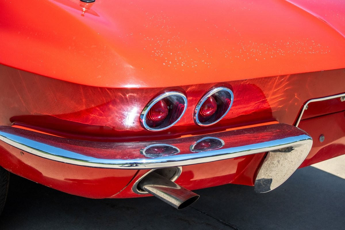 Chevrolet-Corvette-1964-Convertible-9