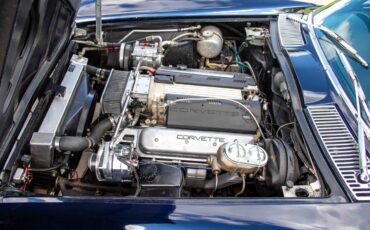 Chevrolet-Corvette-1964-Coupe-17