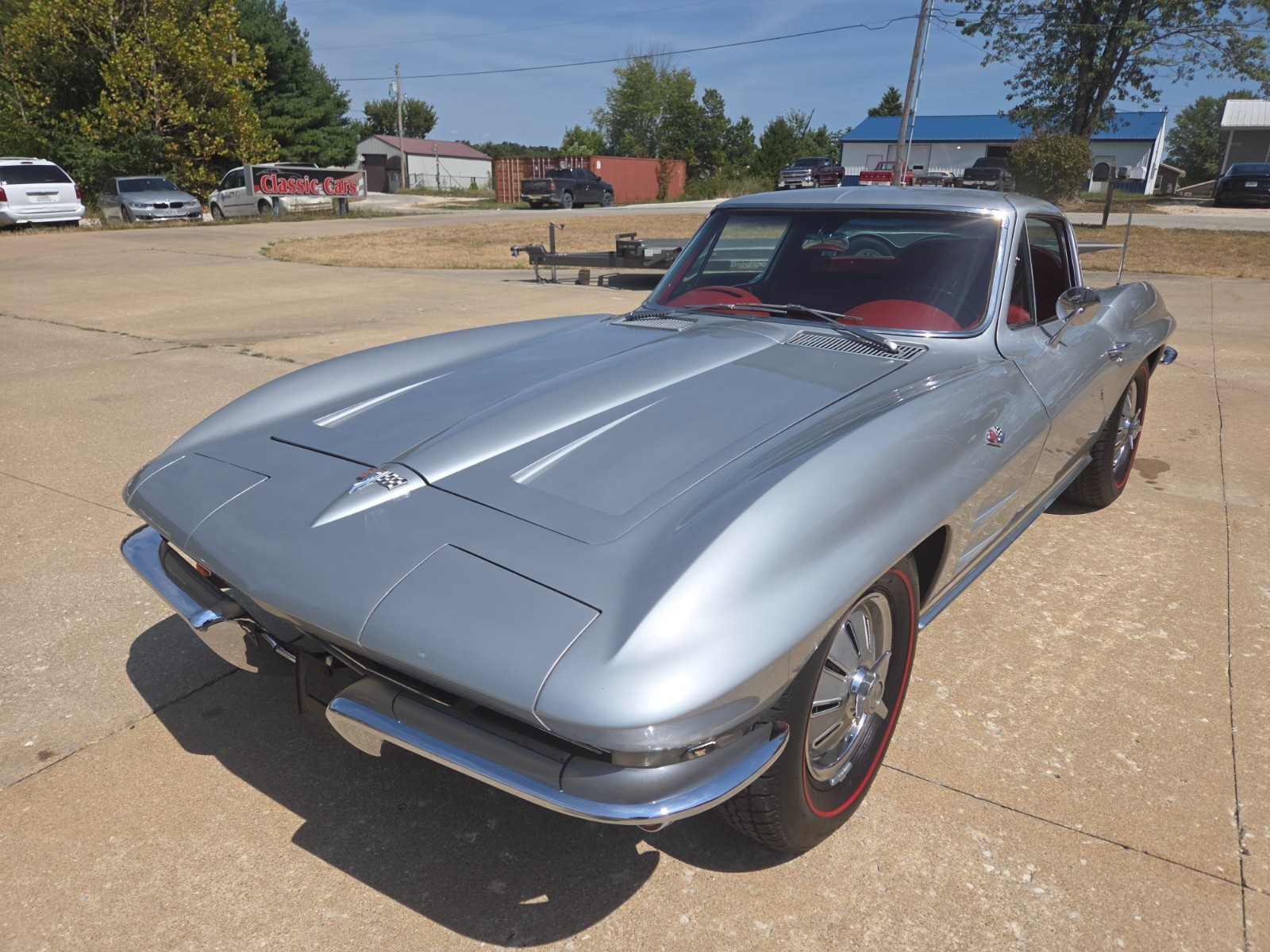 Chevrolet-Corvette-1964-Coupe-2