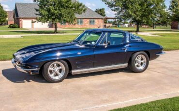 Chevrolet-Corvette-1964-Coupe