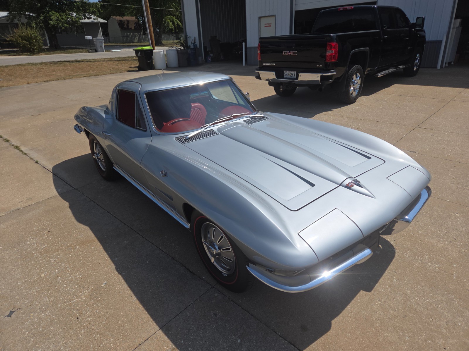 Chevrolet-Corvette-1964-Coupe-6