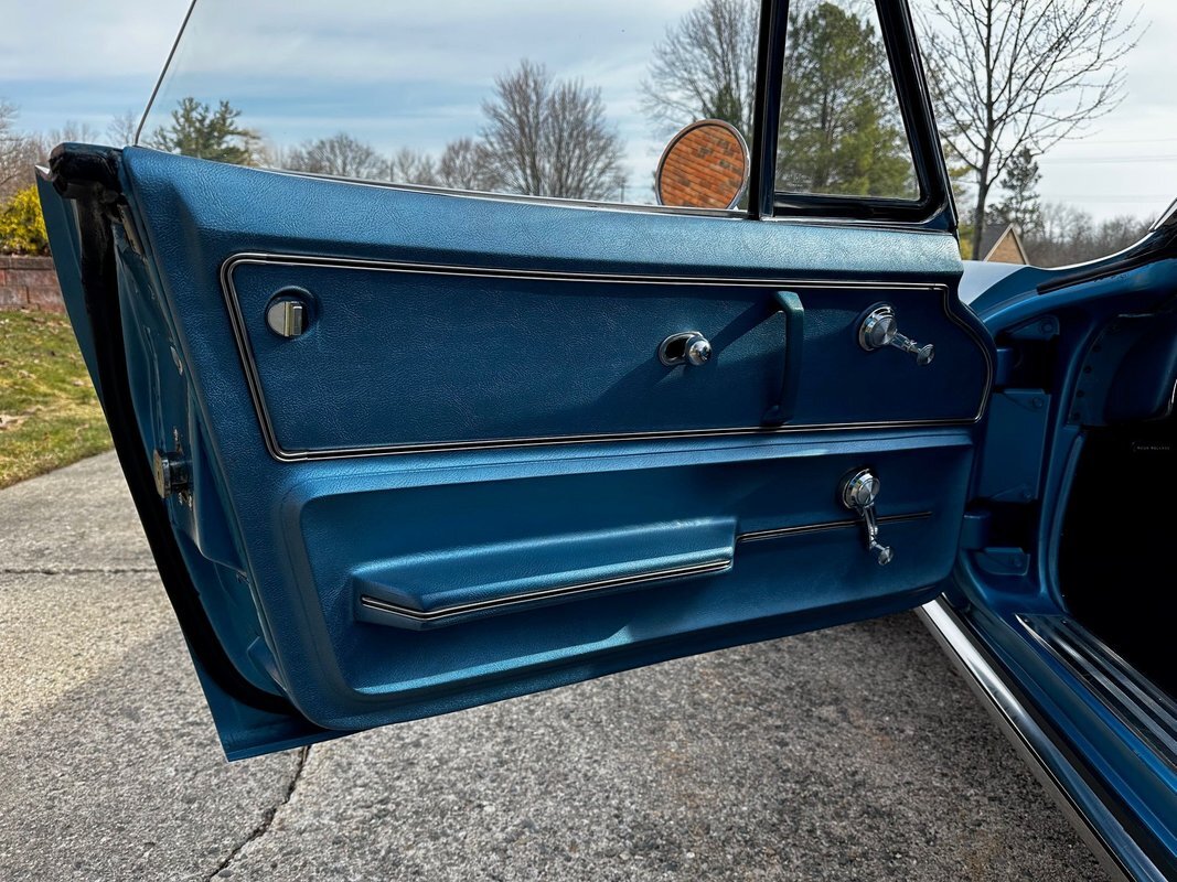 Chevrolet-Corvette-1965-20