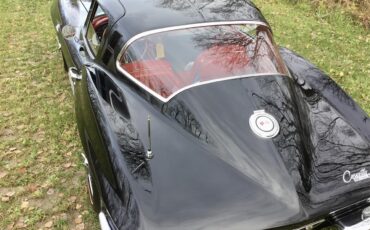 Chevrolet-Corvette-1965-Black-Red-14