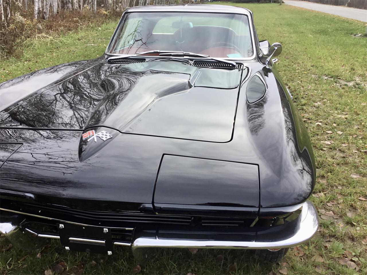 Chevrolet-Corvette-1965-Black-Red-61