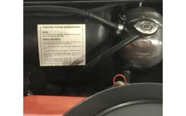 Chevrolet-Corvette-1965-Black-Red-79