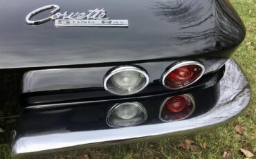 Chevrolet-Corvette-1965-Black-Red-91