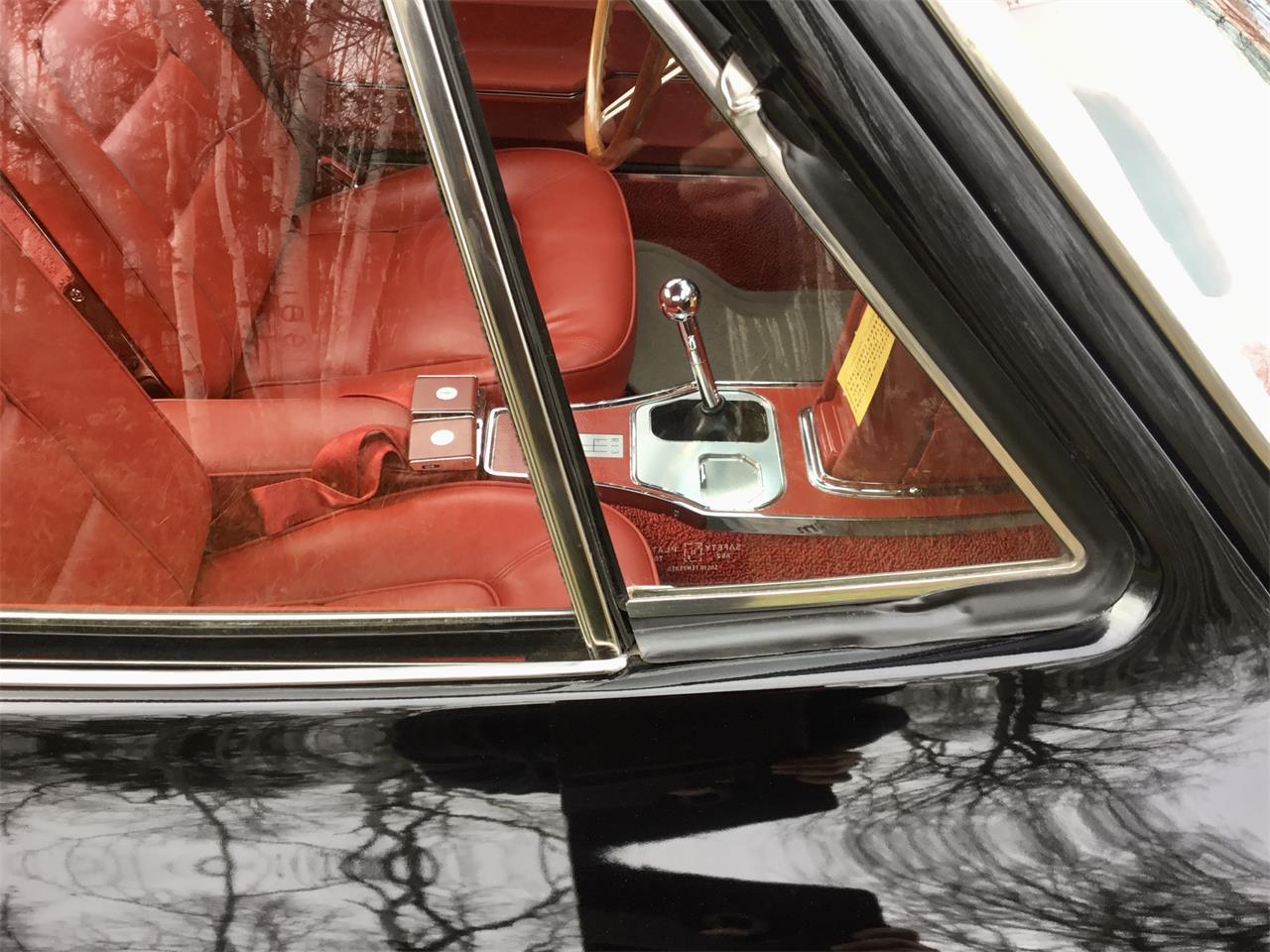 Chevrolet-Corvette-1965-Black-Red-94