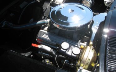 Chevrolet-Corvette-1965-Convertible-11