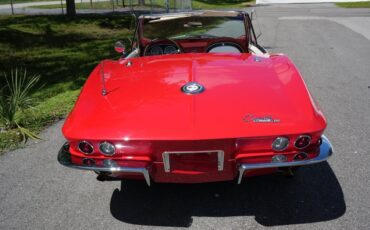 Chevrolet-Corvette-1965-Convertible-12