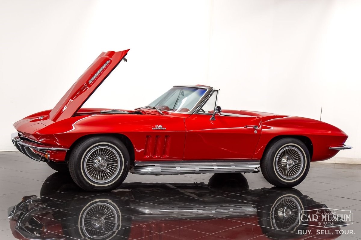 Chevrolet-Corvette-1965-Convertible-14