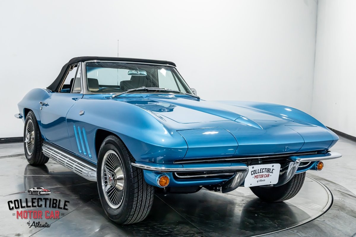 Chevrolet-Corvette-1965-Convertible-26