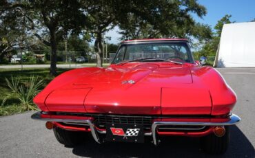 Chevrolet-Corvette-1965-Convertible-3