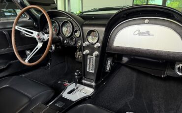 Chevrolet-Corvette-1965-Convertible-35