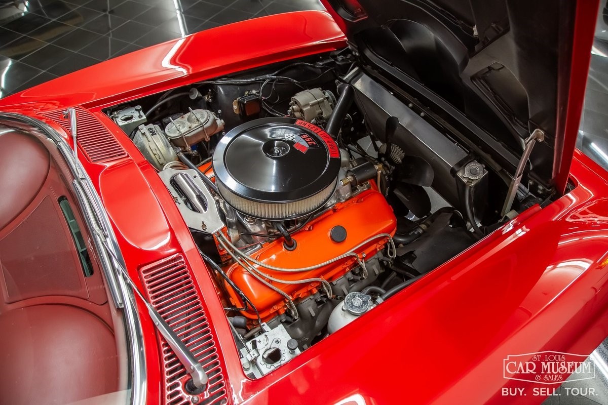 Chevrolet-Corvette-1965-Convertible-38