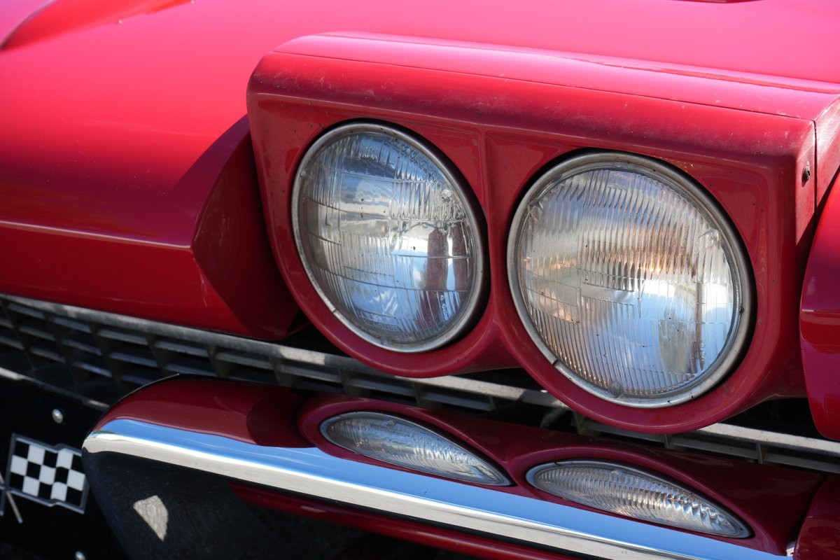 Chevrolet-Corvette-1965-Convertible-5