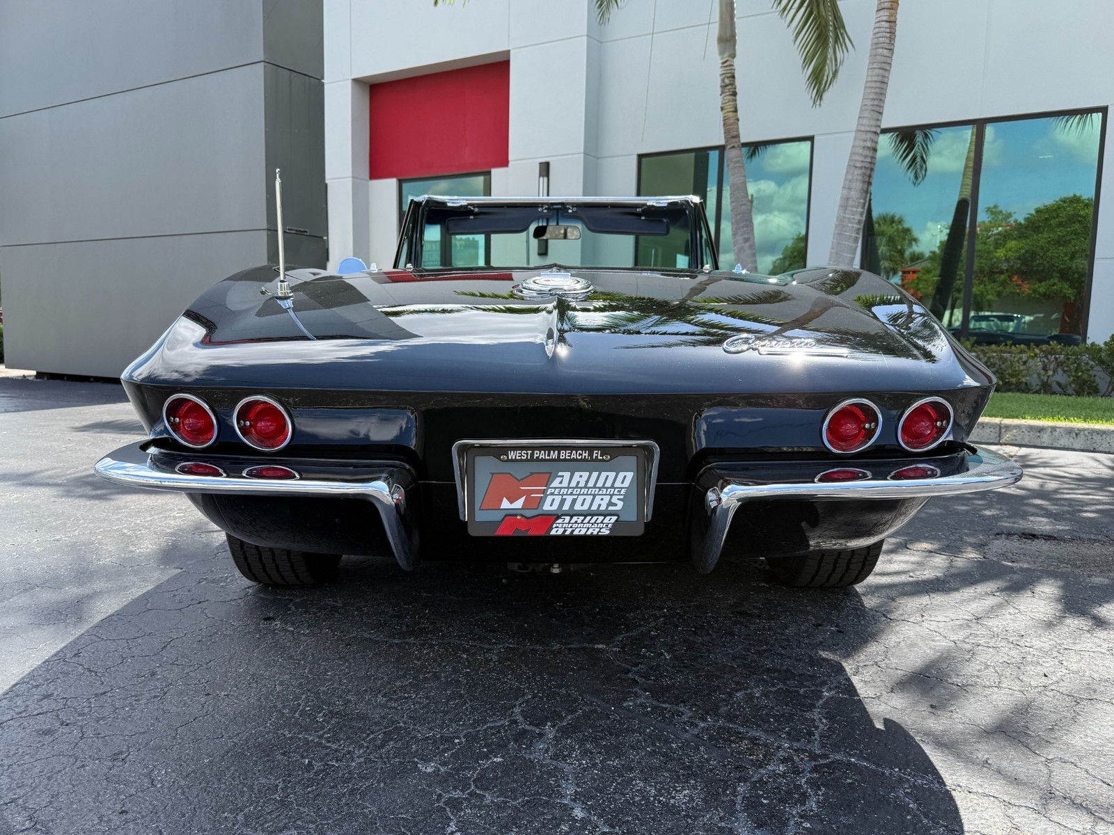 Chevrolet-Corvette-1965-Convertible-8