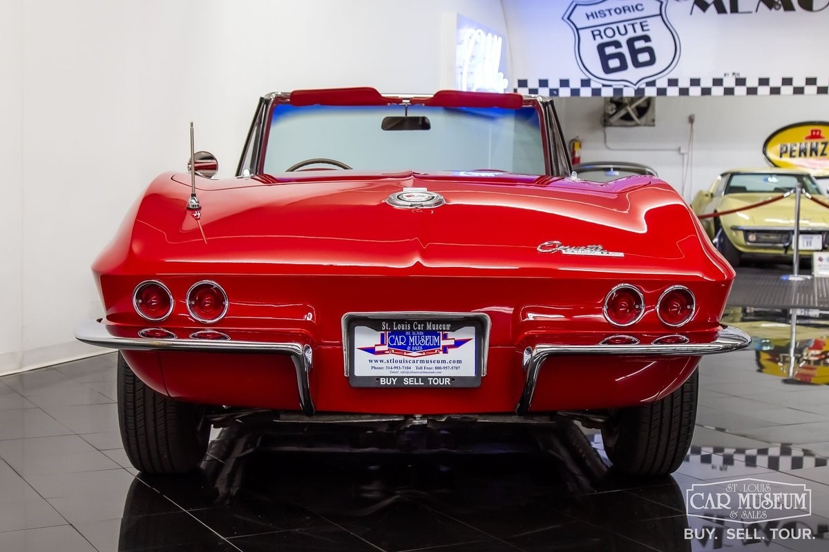 Chevrolet-Corvette-1965-Convertible-8