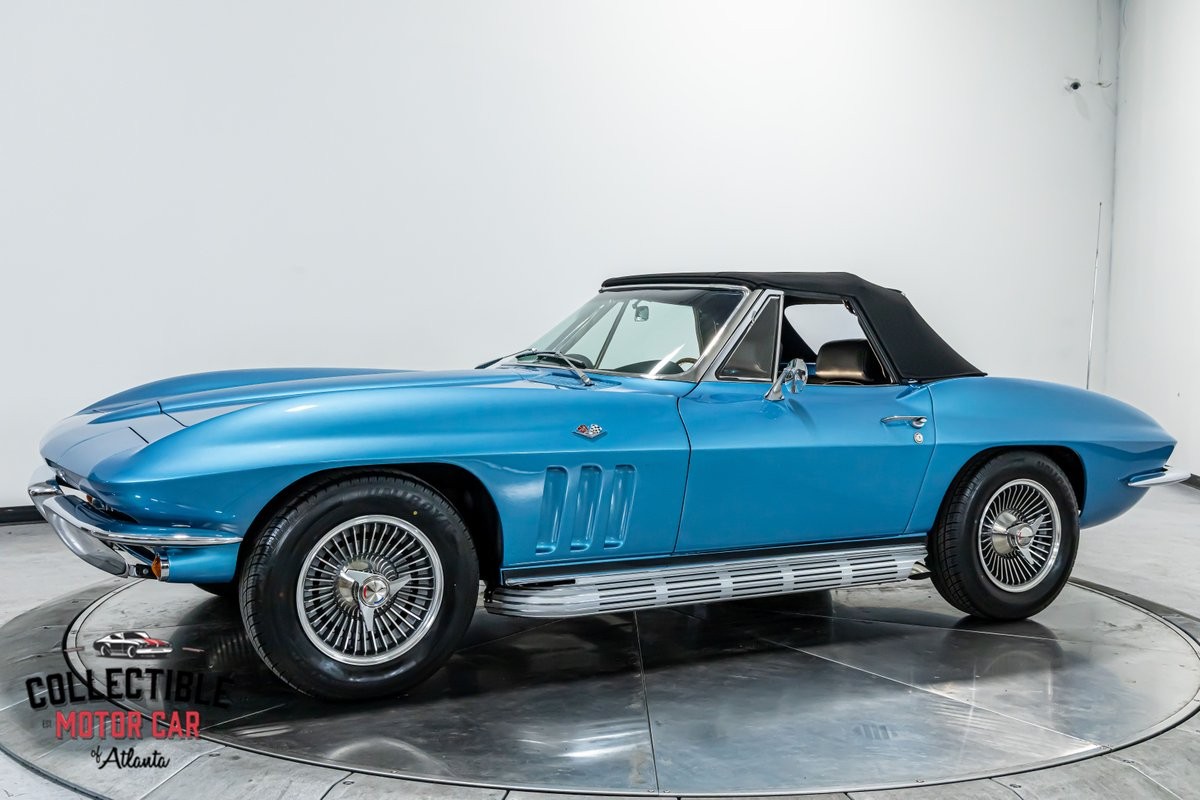 Chevrolet-Corvette-1965-Convertible-9