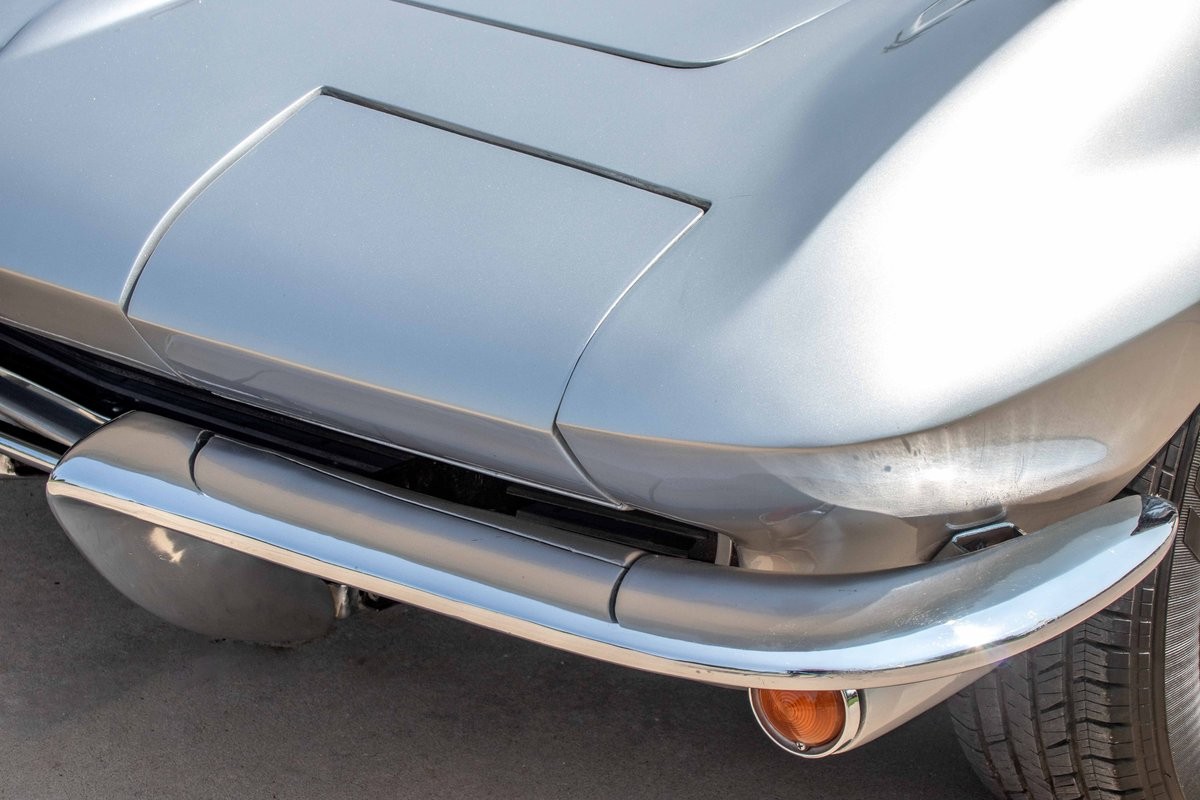 Chevrolet-Corvette-1965-Coupe-7