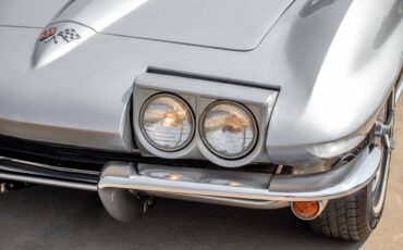 Chevrolet-Corvette-1965-Coupe-9