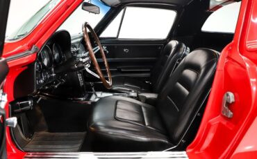 Chevrolet-Corvette-1965-Rally-Red-Black-1