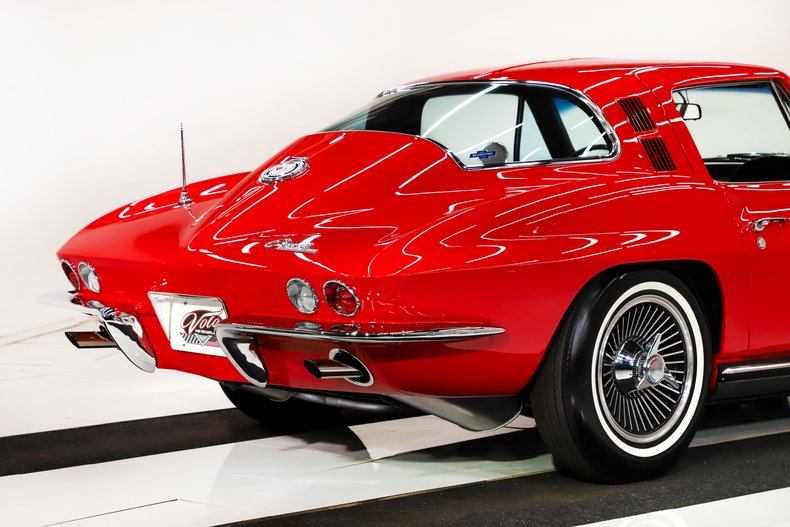 Chevrolet-Corvette-1965-Rally-Red-Black-16