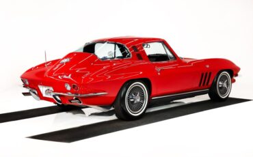 Chevrolet-Corvette-1965-Rally-Red-Black-27