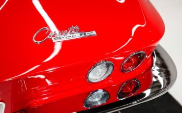 Chevrolet-Corvette-1965-Rally-Red-Black-30
