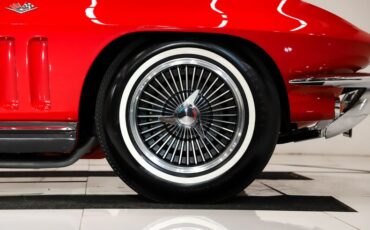 Chevrolet-Corvette-1965-Rally-Red-Black-33