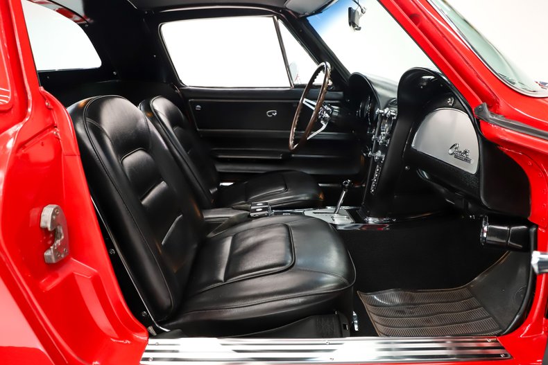 Chevrolet-Corvette-1965-Rally-Red-Black-41