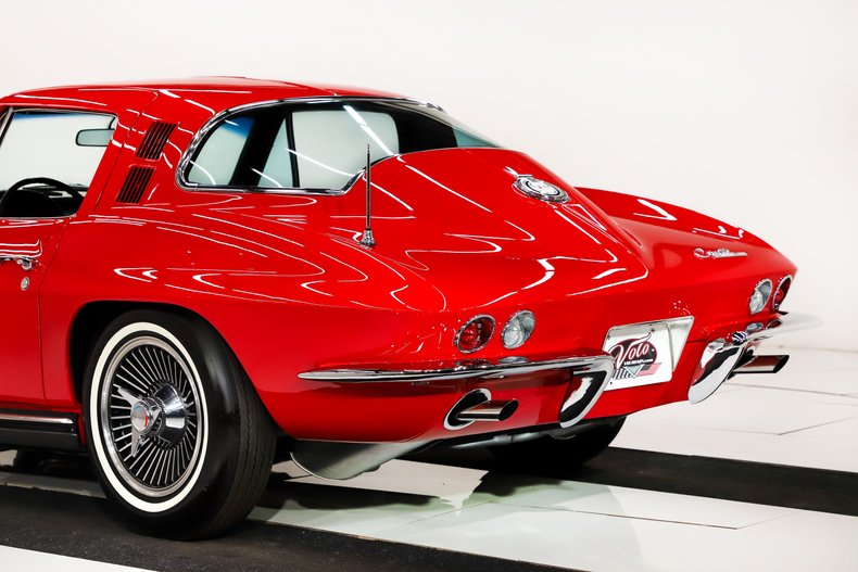Chevrolet-Corvette-1965-Rally-Red-Black-47