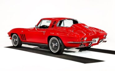 Chevrolet-Corvette-1965-Rally-Red-Black-6