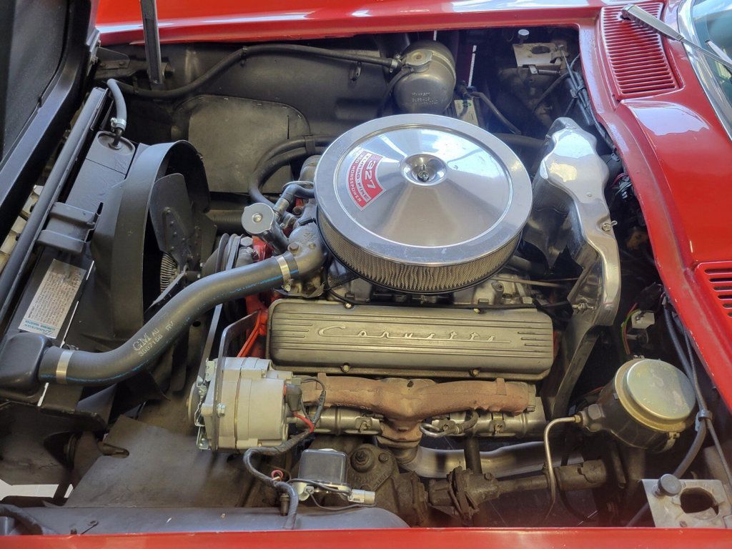 Chevrolet-Corvette-1966-13