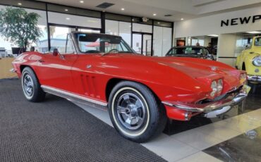 Chevrolet-Corvette-1966-2