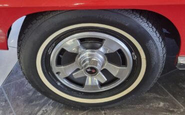 Chevrolet-Corvette-1966-4