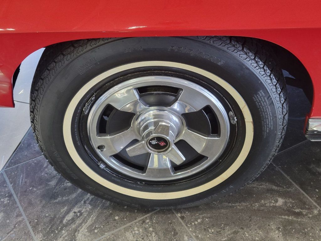 Chevrolet-Corvette-1966-4