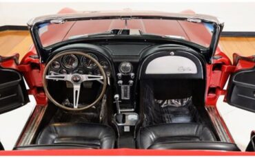 Chevrolet-Corvette-1966-Convertible-10