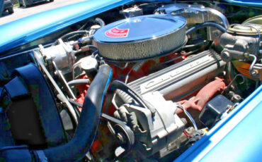 Chevrolet-Corvette-1966-Convertible-10