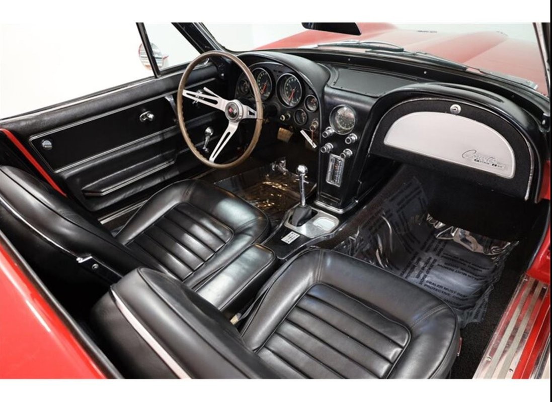 Chevrolet-Corvette-1966-Convertible-11