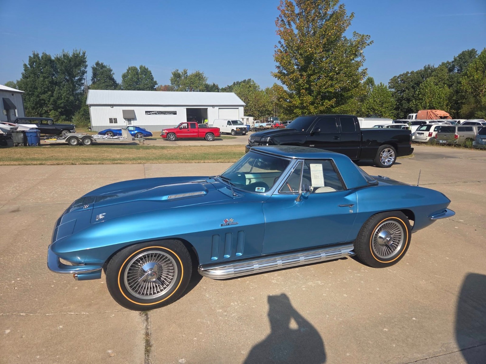 Chevrolet-Corvette-1966-Convertible-11