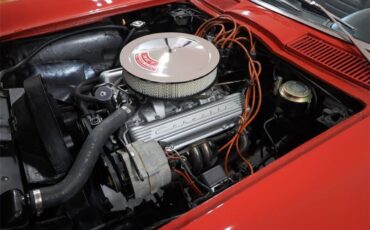 Chevrolet-Corvette-1966-Convertible-13