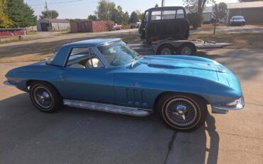 Chevrolet-Corvette-1966-Convertible-13