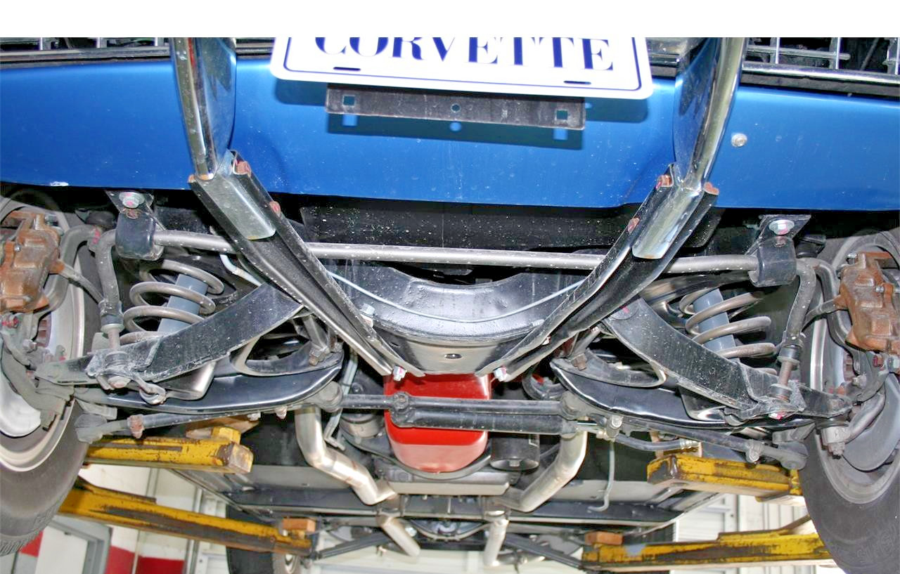 Chevrolet-Corvette-1966-Convertible-14