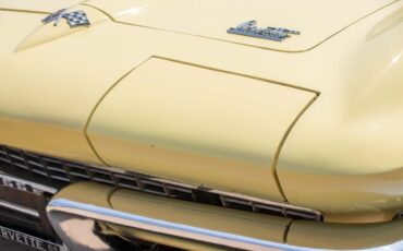 Chevrolet-Corvette-1966-Convertible-18