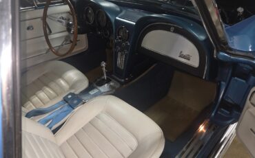 Chevrolet-Corvette-1966-Convertible-19